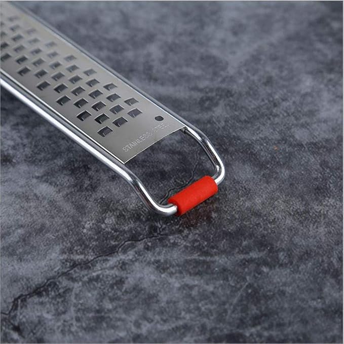 Peeler， Kitchen Stainless Steel Grater Large Grating Surface Blade Protector Cheese Fruit Vegetable Root Nut Manual Grater Peeler
