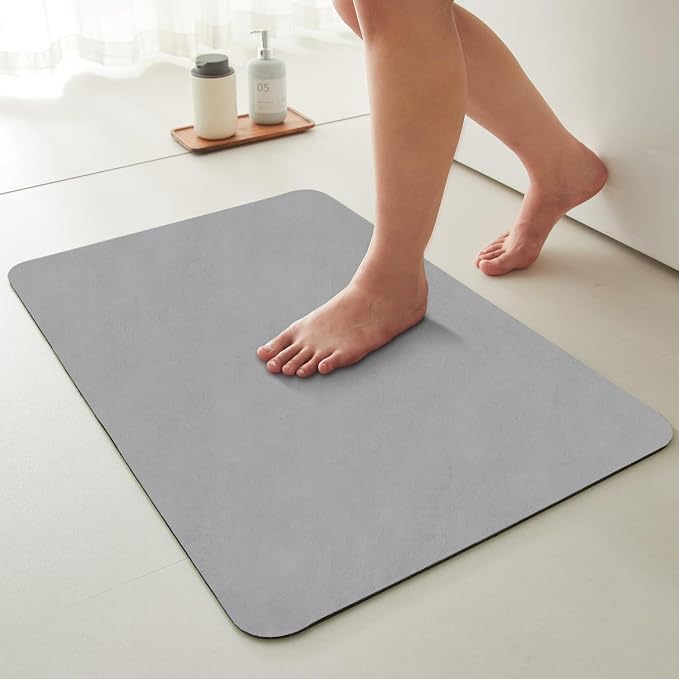TYUU Bathroom Mat Quick Dry, Bathroom Rugs Non Slip Washable Thin Absorbent Bath Mat Fits Under Door Bathroom Floor Mat Perfect for Bath, Shower, or Sink 24"x36" Light Grey