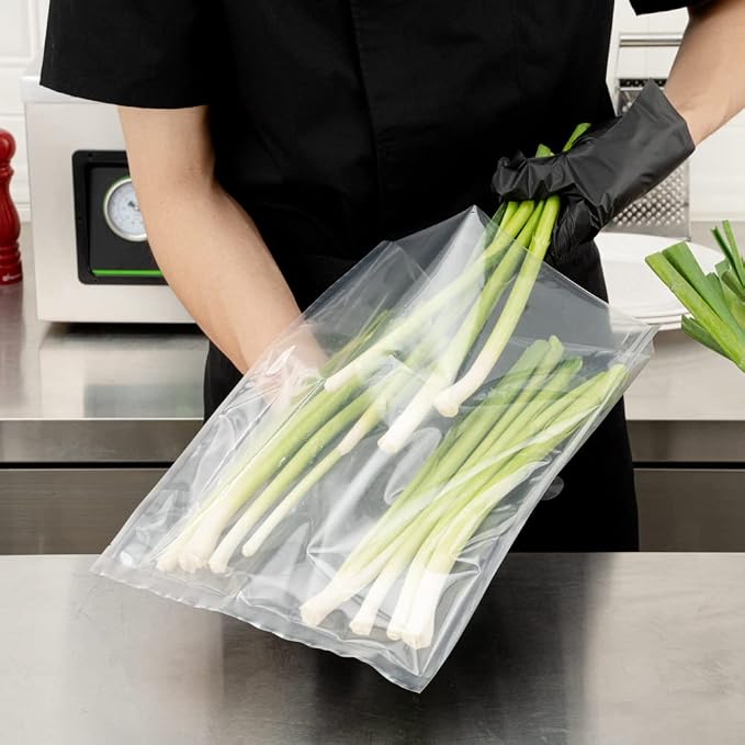 Restaurantware Vacuum Sealer Bags 14 x 12 Inch Pack of 100 Clear Plastic Disposable Storage Bags, Vacuum Sealer Carriers for Food Storage Microwavable, Freezable, Zipper Closure, Sous Vide Cooking