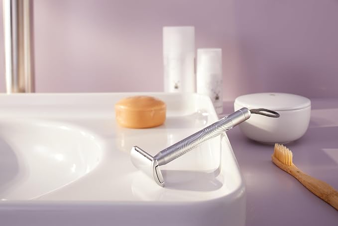 MÜHLE Companion 5-Piece Shaving Set - Unisex Safety Razor with Grey Cord, Blade, Cream, Cloth - Vegan, Sustainable