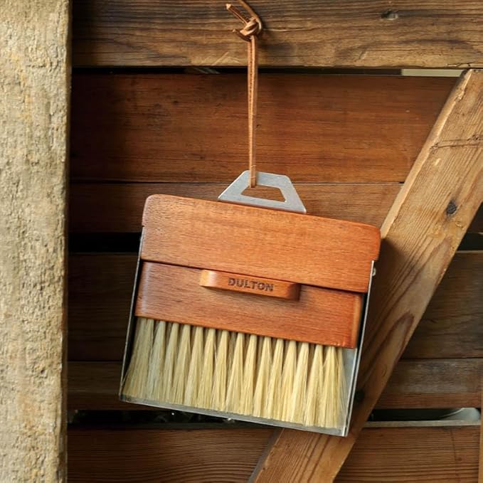 Dulton Dustpan and Brush Dustpan and Brush RED H21-0365RD Red Broom & Dustpan Set
