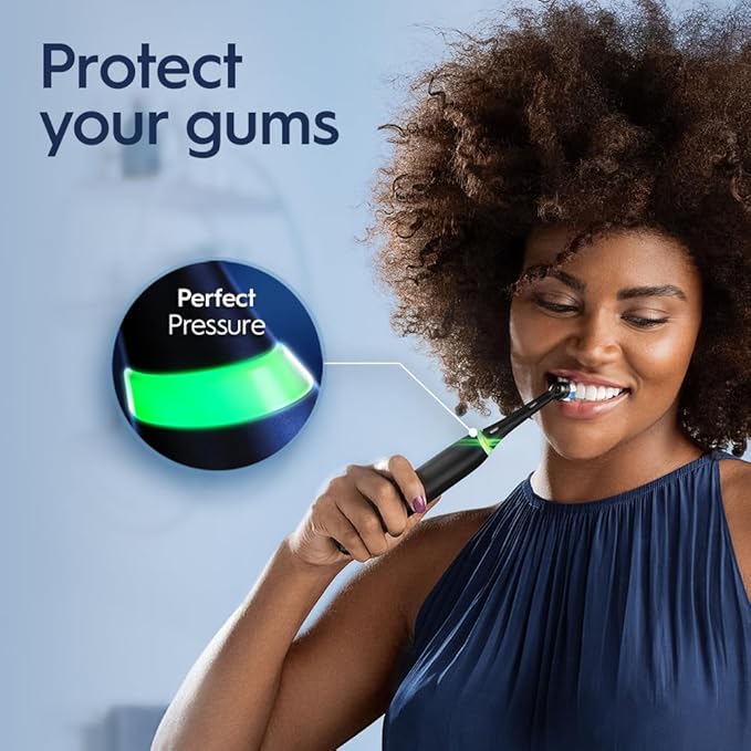 Oral-B Rechargeable Electric Toothbrush, iO3 Clean & Protect, 3 Cleaning Modes, Visible Pressure Sensor, White
