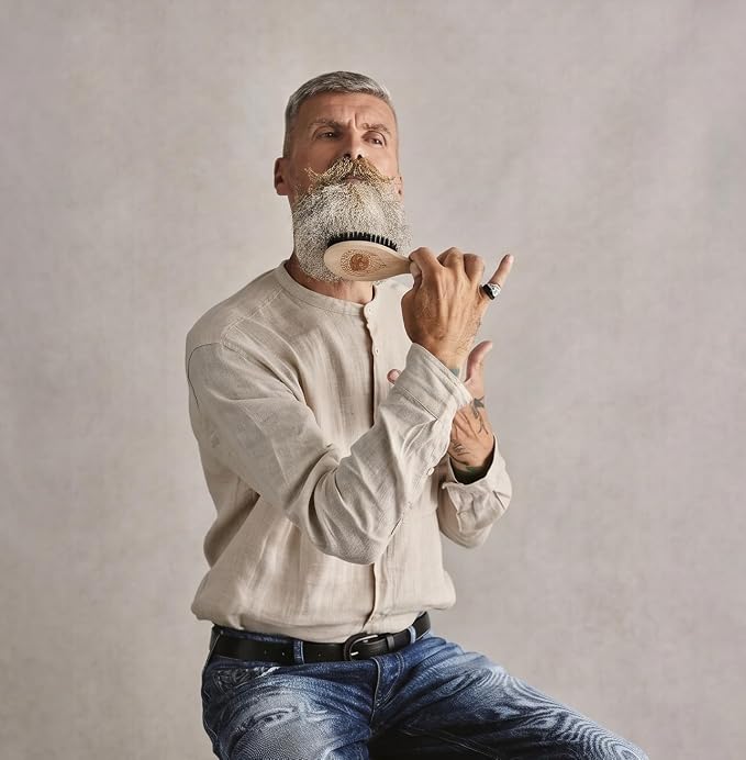 Kent BRD5 Men's Beard and Mustache Brush - Hand-Mixed Horsehair and Nylon Blend for Flawless Shaping and Grooming, Ergonomic Pistol-Like Grip Wood Handle, Dry or Wet Beard, Distributes Oils/Balms