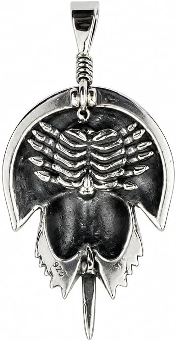 Wildthings Horseshoe Crab 925 Sterling Silver Pendant | Movable Tail, Polished & Oxidized Finish, 2.54 x 1.27 cm, WTS Stamped, Made in Thailand