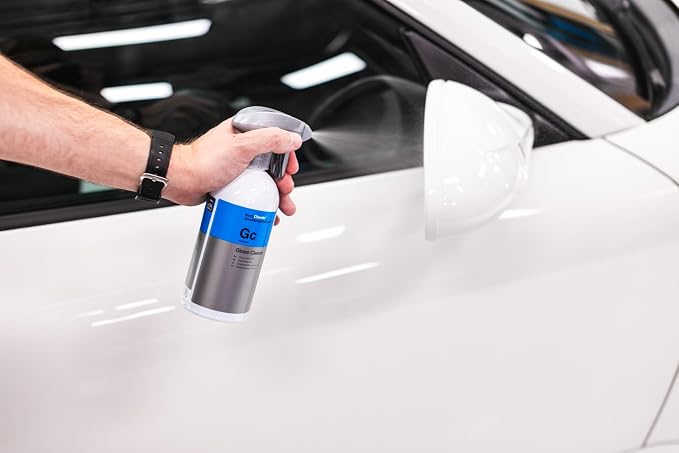 KOCHCHEMIE - Glass Cleaner - Effortlessly Removes Stubborn Dirt, Oil, Grease, Insects, and Residues; Ready-To-Use Streak-Free Formula; Gloss and Smoothness Additive; Fresh Fragrance (5 Liters)