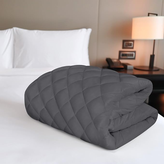 Quilted Fitted Mattress Pad, King Mattress Protector Topper with Deep Pocket Stretches up to 16 Inches, Machine Washable Mattress Cover by Utopia Bedding (Grey)