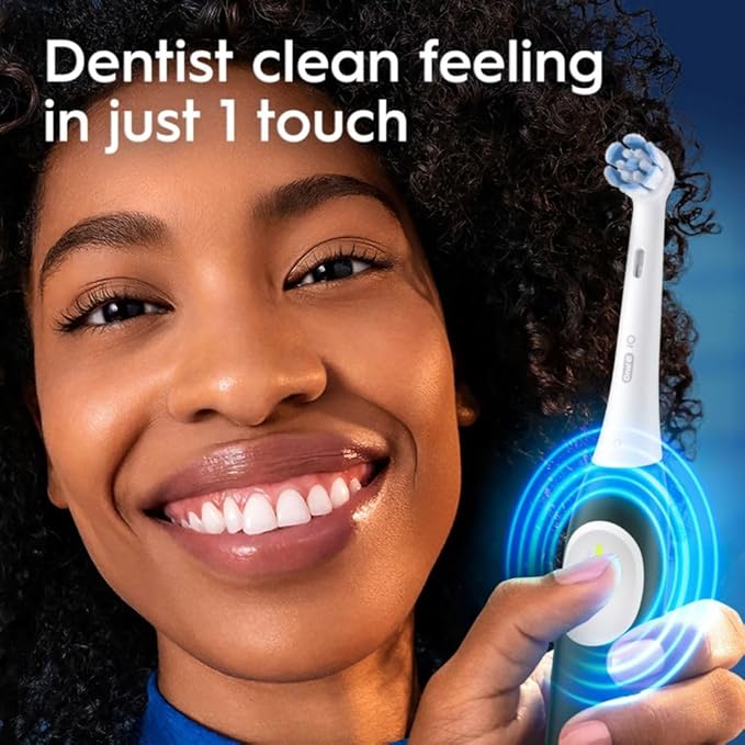 Oral-B Rechargeable Electric Toothbrush, iO2 Starter Kit, 3 Cleaning Modes, Automatic Pressure Sensor to Protect Gums, 2 Brush Heads, Forest Green