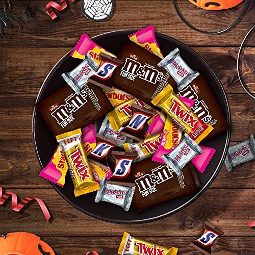 M&M'S Milk Chocolate, SNICKERS Chocolate Candy Bars, TWIX Caramel Cookie Bars, STARBURST Chewy Candy & 3 MUSKETEERS Chocolate Candy Bars Bulk Assorted Candy, 5 lbs Bag