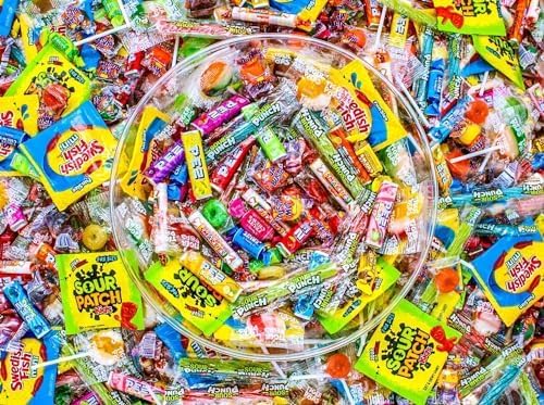 Bulk Candy Variety Pack - 8 lb Candy - Bulk Individually Wrapped - Candies - Trick Or Treat Candies - Piñata Filler Stuffers - Pinata Stuffers - Party Favors - July 4th (Pack of 2)
