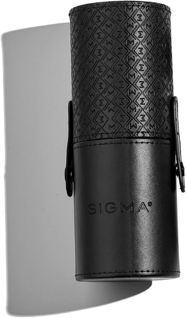 Sigma Brush Cup Holder - Two Makeup Brush Cups Snap Together for On-the-Go - Keep Makeup Brushes Clean and Protected - Makeup Brush Holder for Travel or Home - Black