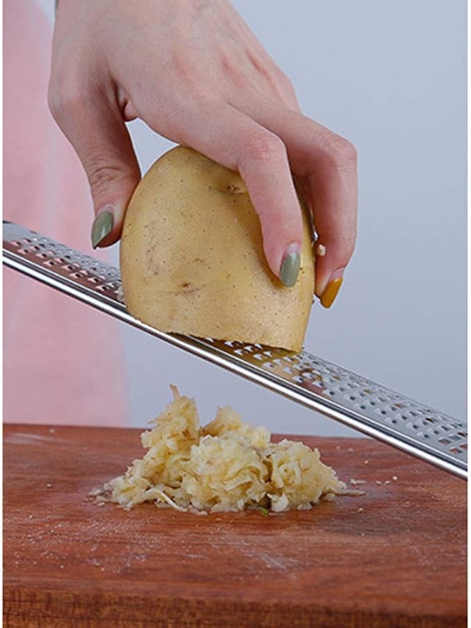 Peeler， Kitchen Stainless Steel Grater Large Grating Surface Blade Protector Cheese Fruit Vegetable Root Nut Manual Grater Peeler