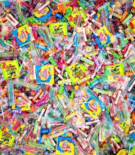 Bulk Candy Variety Pack - 8 lb Candy - Bulk Individually Wrapped - Candies - Trick Or Treat Candies - Piñata Filler Stuffers - Pinata Stuffers - Party Favors - July 4th (Pack of 2)