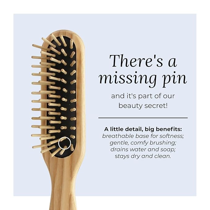 TEK | Rectangular Wooden Hair Brush with Short Rounded Teeth in Natural Ash Wood, Ideal for Detangling, Styling and Daily Care of Short Hair | 22x4cm | Handmade in Italy