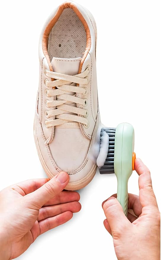 SODEF Shoe Cleaning Brush with Detergent Dispenser for Sneakers and Boots, Practical Cleaning Tool, Washable, One Size