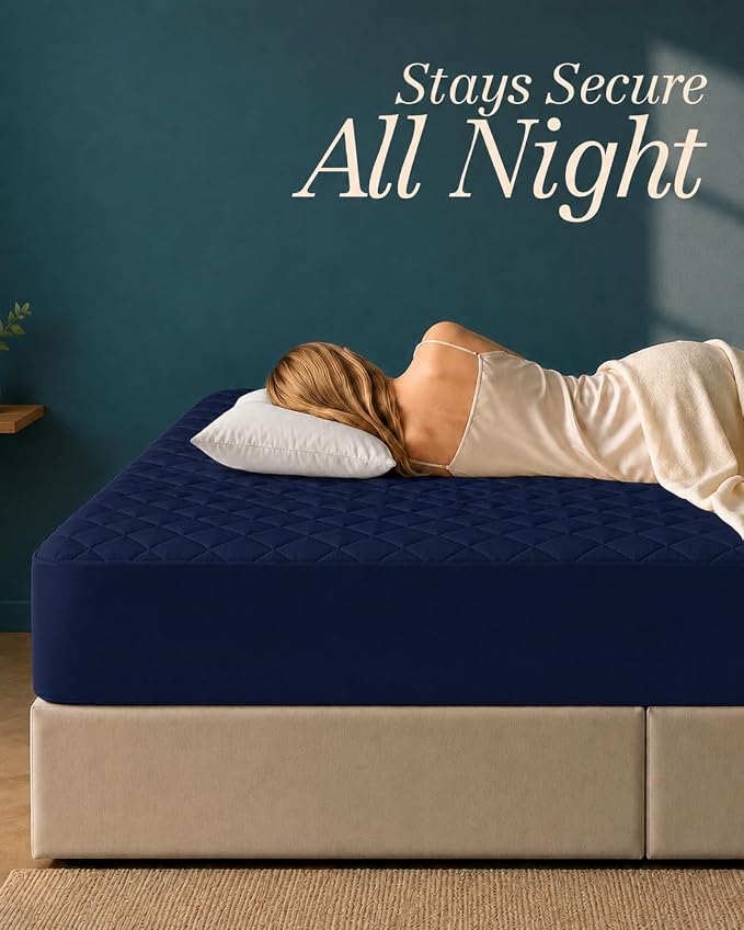 Quilted Fitted Mattress Pad, Full Mattress Protector Topper with Deep Pocket Stretches up to 16 Inches, Machine Washable Mattress Cover by Utopia Bedding (Navy)