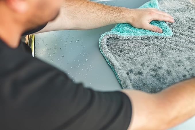 The Rag Company, The Liquid8r, Absorbent 70/30 Blend Microfiber Drying Towel for Cars, Trucks, and SUVs, Safe for Detailing, Scratch-Free, Twist Loop, 1100 GSM, 20x24 Inches, Aqua Blue/Grey