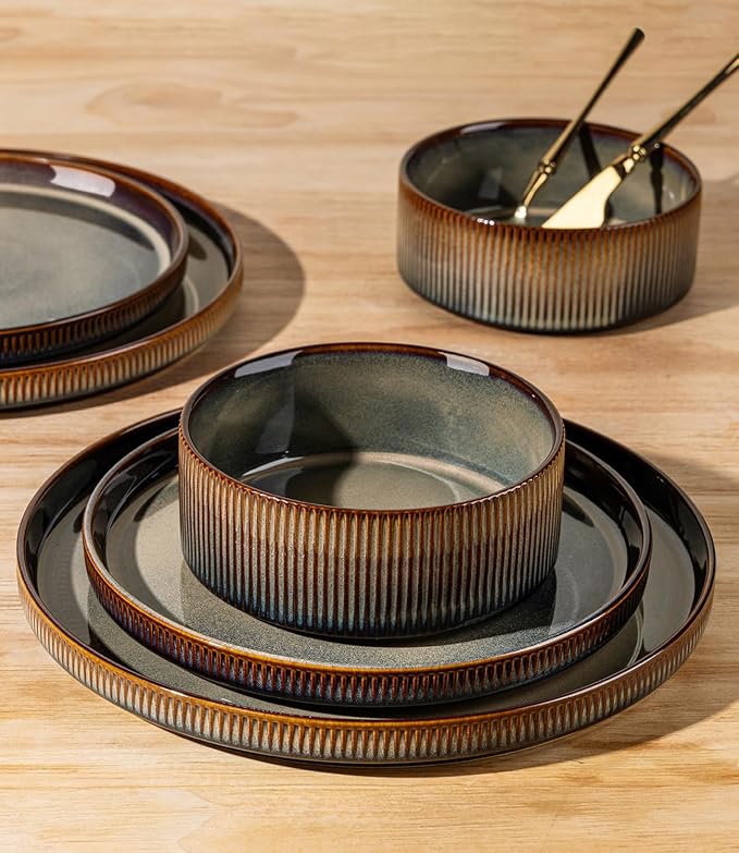 TheTerra Ceramic Dinnerware Sets for 4, 12 Pieces Porcelain Lightweight Plates and Bowls Sets, Scratch Resistant Dish Set, Oven & Microwave & Dishwasher Safe, Coca Mocha