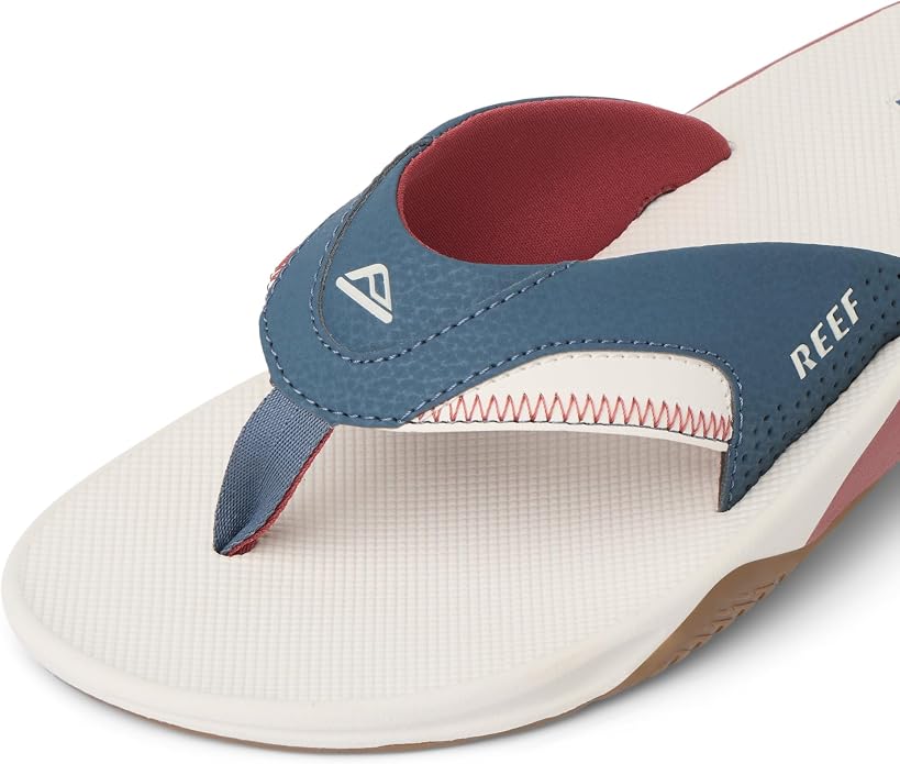 REEF Men's Fanning Bottle Opener Flip Flops