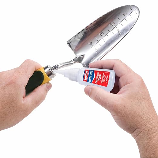 Loctite Super Glue Liquid Professional, 20g Bottle (Pack of 3) Heavy‑Duty Instant Adhesive for Plastic, Wood & Metal, Clear Superglue with Precision Nozzle, Quick‑Dry Formula