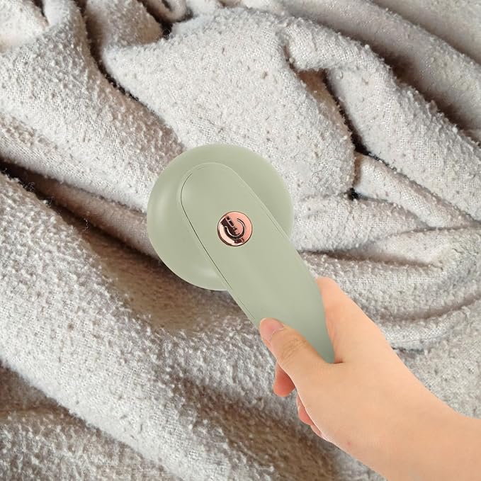 NOLITOY 2sets Electric USB Charging Lint Remover Hairball Shaver for Clothes Portable Fabric Shaver Removes Fuzz and Pilling for Travel and Home Use