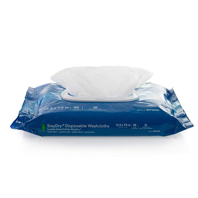 McKesson Disposable Wipe 1 Pack, 100 Washcloths - Large Adult Body and Incontinence Washcloths with Aloe and Vitamin E, Alcohol-Free, 100 Wipes Per Pack