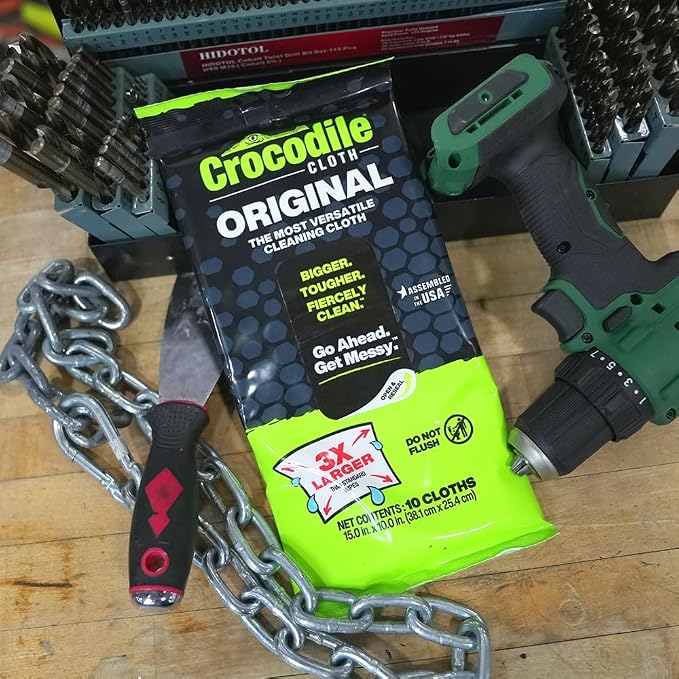 Crocodile Cloth Original Cleaning Wipes, Heavy-Duty Multi-Surface Hand & Tool Wipes, Water-Based, Safe on Skin, 10 Count, 15 x 10 Inch