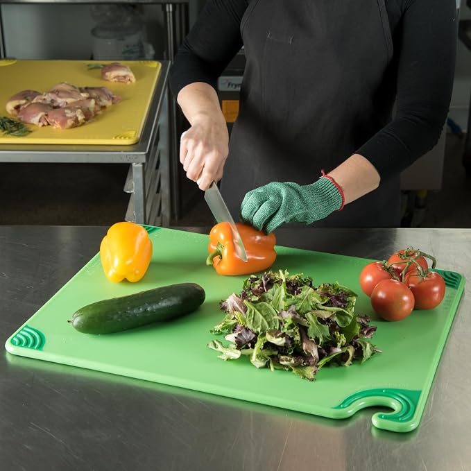 San Jamar Saf-T-Grip Cutting Board with Food Safety Hook for Kitchen, Restaurants, and Fast Food, Plastic, 18 x 24 x 0.5 Inches, Green, (Pack of 6)