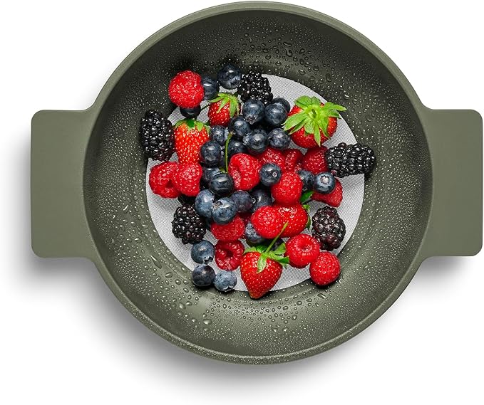 EVA SOLO | Green Tools Sieve | Fine-meshed sieve/strainer/sifter Versatile use; for rinsing vegetables & fruit, draining pasta & sifting flour | Danish Design & Functionality | Green