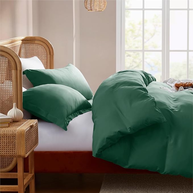 Nestl Dark Green Duvet Cover Queen Size - Soft Double Brushed Queen Duvet Cover Set, 3 Piece, with Button Closure, 1 Duvet Cover 90x90 inches and 2 Pillow Shams