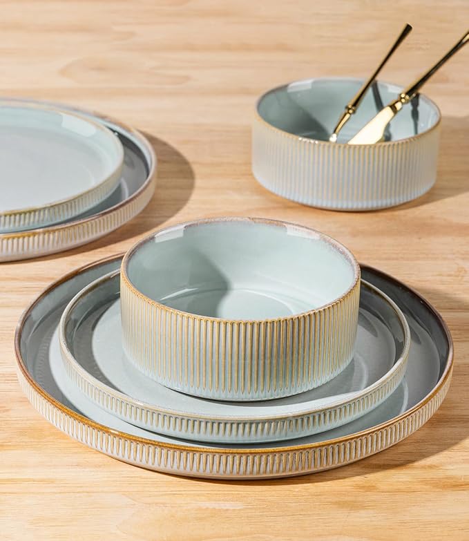 TheTerra Ceramic Dinnerware Sets for 4, 12 Pieces Porcelain Lightweight Plates and Bowls Sets, Scratch Resistant Dish Set, Oven & Microwave & Dishwasher Safe,Illusion Blue