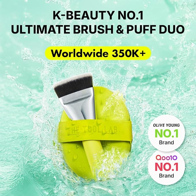 THE TOOL LAB Aqua Fitting Duo, Makeup Set with Flat Foundation Brush and Liquid Foundation Puff, Portable Case with 1.1" Flat Brush, Korean Makeup