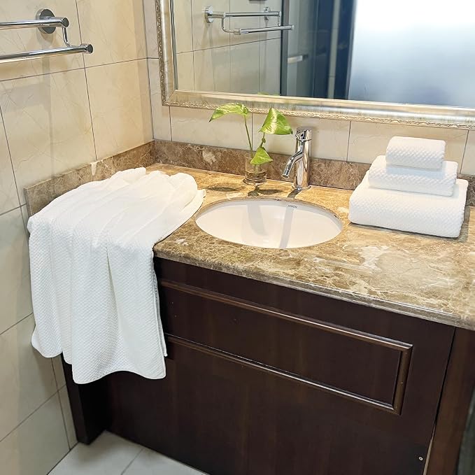 YTYC 29x59 Bath Towels Set,Towels for Bathroom,White,6-Pieces | 2 Large Bath towels,2 Hand towels (14x29"),2 Washcloth (13x13"),Super Soft,Highly absorbent,Hanging Loop,80%Polyester