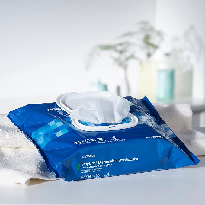 McKesson Disposable Wipe 1 Pack, 100 Washcloths - Large Adult Body and Incontinence Washcloths with Aloe and Vitamin E, Alcohol-Free, 100 Wipes Per Pack