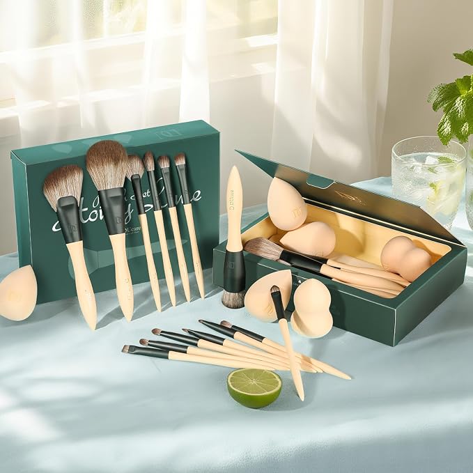 DUcare 18 Makeup Brushes Set Makeup Sponges Cosmetic Bag | Powder Foundation Contour Blush Concealer Eye Shadow Blending Liner Make Up Brush Kit