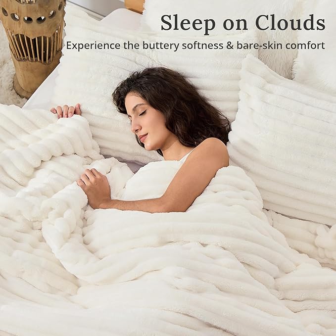 Sasttie Full Comforter Set 3 Pieces - Super Soft Fleece Comforters Full Size, 1 Luxury Warm Fuzzy Marshmallow Comforter with 2 Pillow Cases, Faux Fur Down Alternative Bedding Set, Cream White