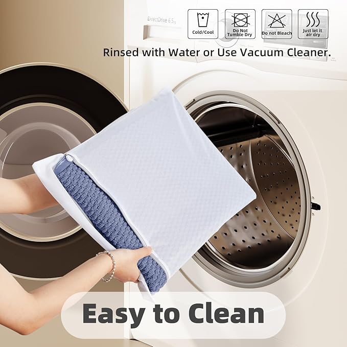 TYUU Bathroom Rugs Non Slip Washable, Super Absorbent Thin Bath Mat Small Quick Dry Low Pile Bathroom Rug, Denim Blue 16"x24"