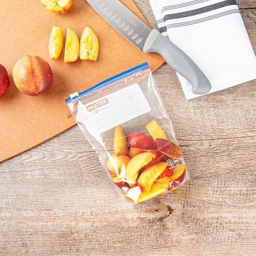 Restaurantware-Bag Tek 1 Quart Freezer Slider Bags, 1000 Disposable Zipper Pouch Bags - Slide Zipper, Expandable Bottom, Clear Plastic Freezer Bag, With Write-On-Label, For Food Storage