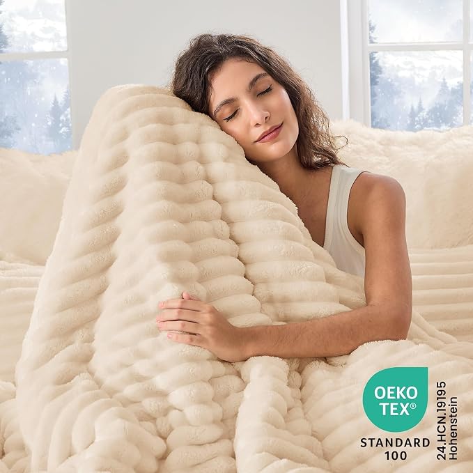 Sasttie Twin/Twin-XL Comforter Set 2 Pieces - Super Soft Fleece Comforters Twin/Twin-XL Size, 1 Luxury Warm Fuzzy Marshmallow Comforter with 1 Pillow Case, Faux Fur Bedding Set, Beige