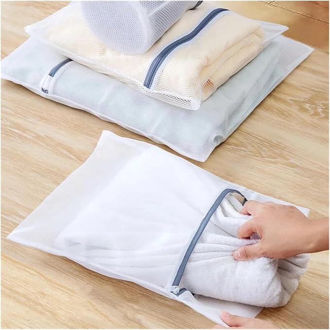 Laundry Bag Reusable Mesh Wash Bag With Non Rust Zipper Clothes Protection Net Washing Machine Universal(1PC-15x16CM)