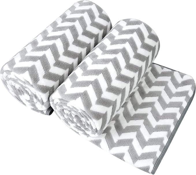 JML Microfiber Bath Towels, Chevron Grey, 30" x 60", 2 Pack | Hanging Loop, Oversized, Soft, Super Absorbent, Fast Drying, Use for Sports, Fitness, Yoga