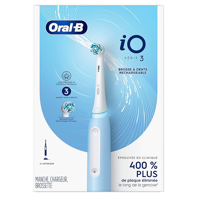 Oral-B Rechargeable Electric Toothbrush, iO3 Clean & Protect, 3 Cleaning Modes, Visual Pressure Sensor to Protect Gums, Blue