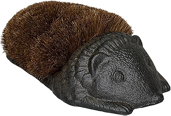 Esschert Design Cast Iron Small Hedgehog Boot Brush