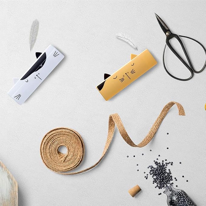 Portable Lint Remover Reusable Clothes Lint Cleaner Pet Hair Remover Sticky Roller Brush Fabric Shaver(Black-JoJo's Bizarre Adventure1)