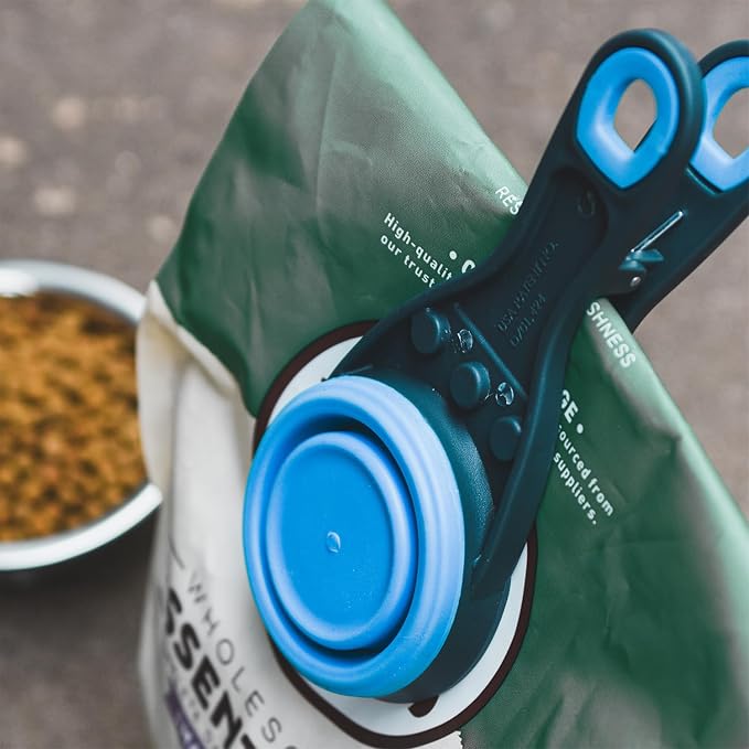 Dexas Popware for Pets Collapsible Klip Scoop, 3-in-1 Pet Food Scoop, Measuring Cup and Bag Clip, 1/2 Cup Capacity, Pro Blue