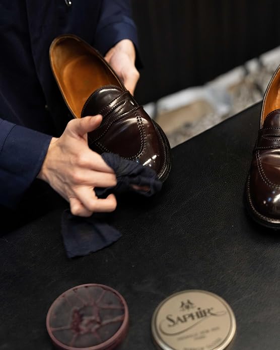 SAPHIR Medaille d’Or Mirror Gloss - Natural Wax Polish for Leather Shoes & Boots
