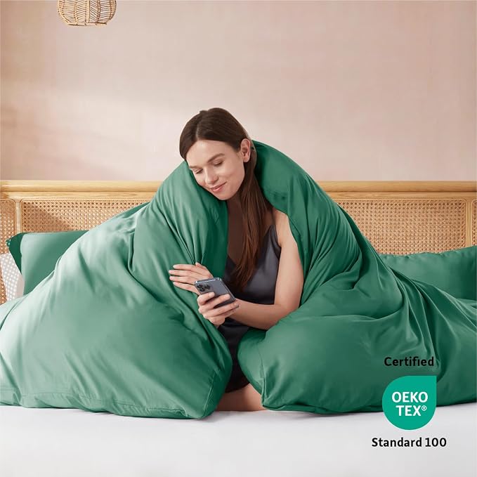 Nestl Dark Green Duvet Cover Queen Size - Soft Double Brushed Queen Duvet Cover Set, 3 Piece, with Button Closure, 1 Duvet Cover 90x90 inches and 2 Pillow Shams
