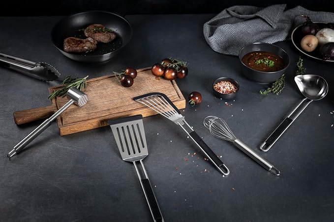 Kuhn Rikon Essential Meat Tenderizer – Dual-Sided Stainless Steel Head for Tenderizing & Flattening Meat – Comfortable Grip Handle