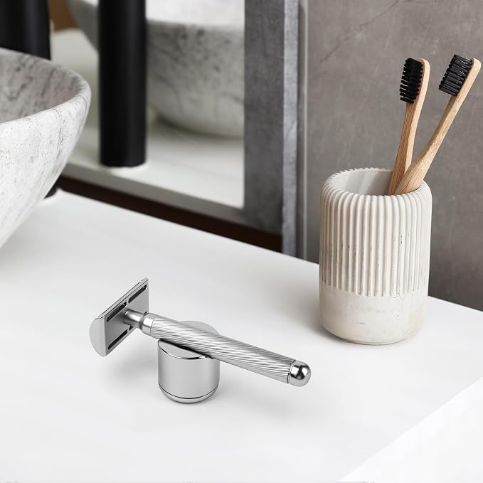 Double Edge Safety Razor with Stand, Version 2.0 Includes 10 Blades | Classic silver finish with a clean metallic look that complements any grooming setup.