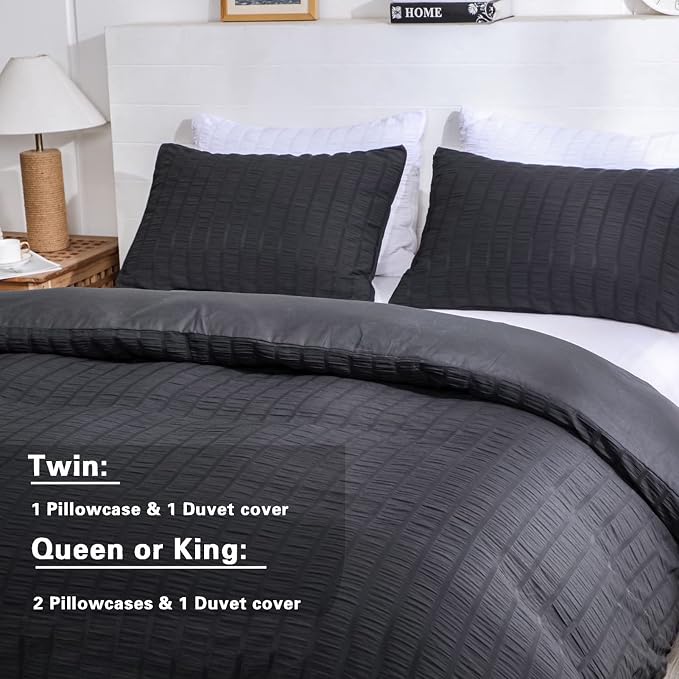 AveLom Seersucker Duvet Cover Set Queen Size (90 x 90 inches), 3 Pieces (1 Duvet Cover + 2 Pillow Cases), Black Ultra Soft Washed Microfiber, Textured Duvet Cover with Zipper Closure, Corner Ties