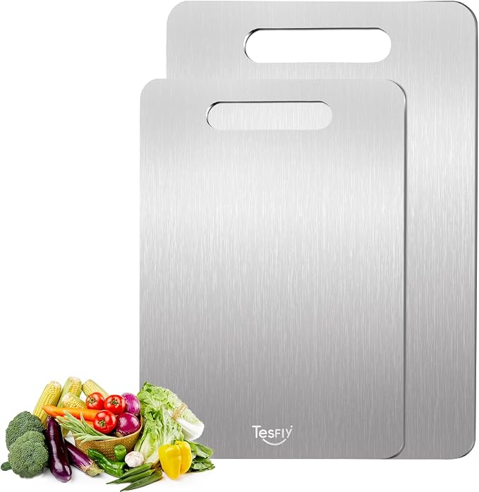 2 Pack Titanium Cutting Board-100% Pure Titanium Cutting Boards For Kitche,Easy to clean,Double-sided food-grade Cutting Board For Cutting Meats, Fruits And Vegetables（M+L）